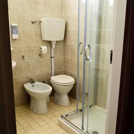In Guest - New Cirene Economy Double And Full Package Pensjonat Rimini
