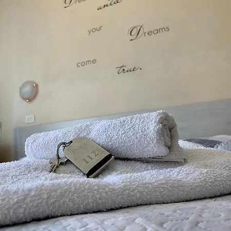 Pensjonat In Guest - New Cirene Economy Double And Full Package